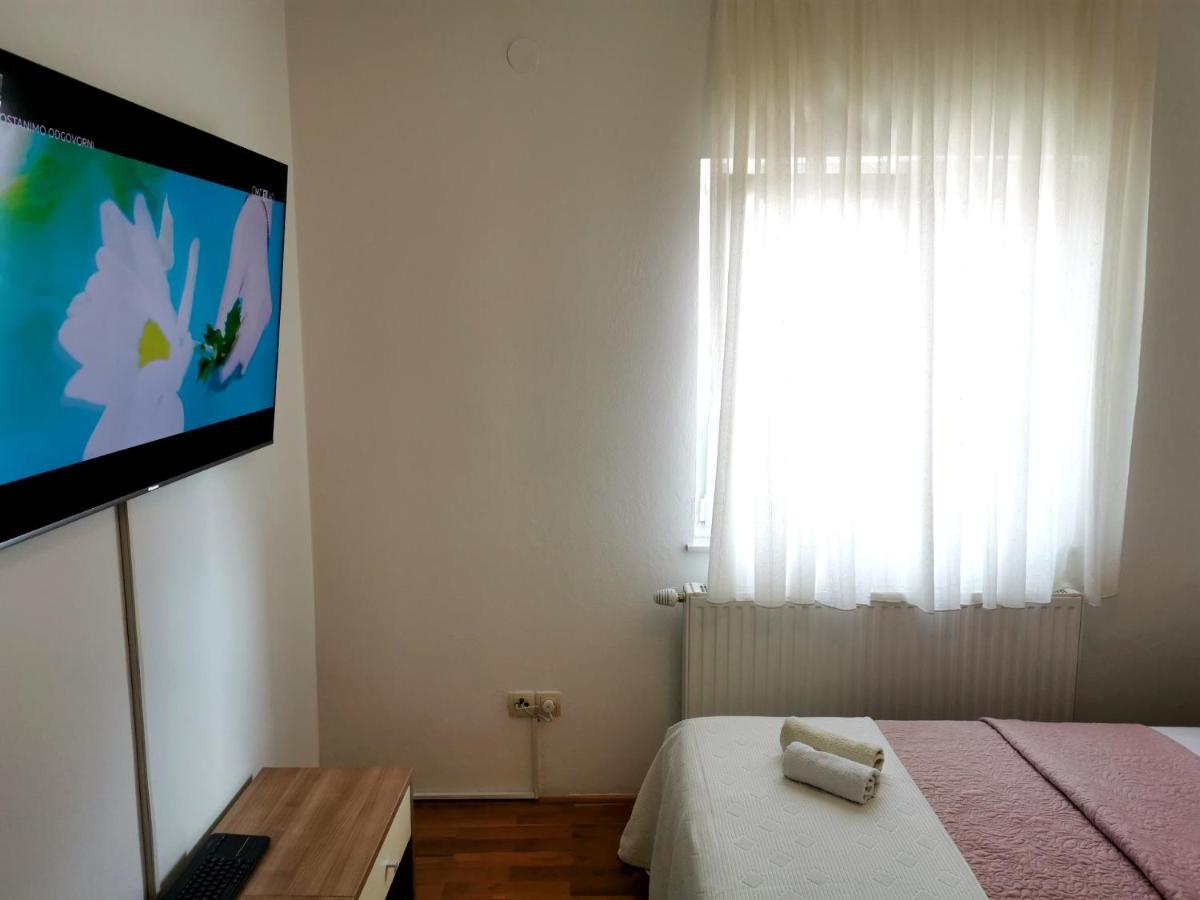 Apartment Brala Posedarje Buitenkant foto