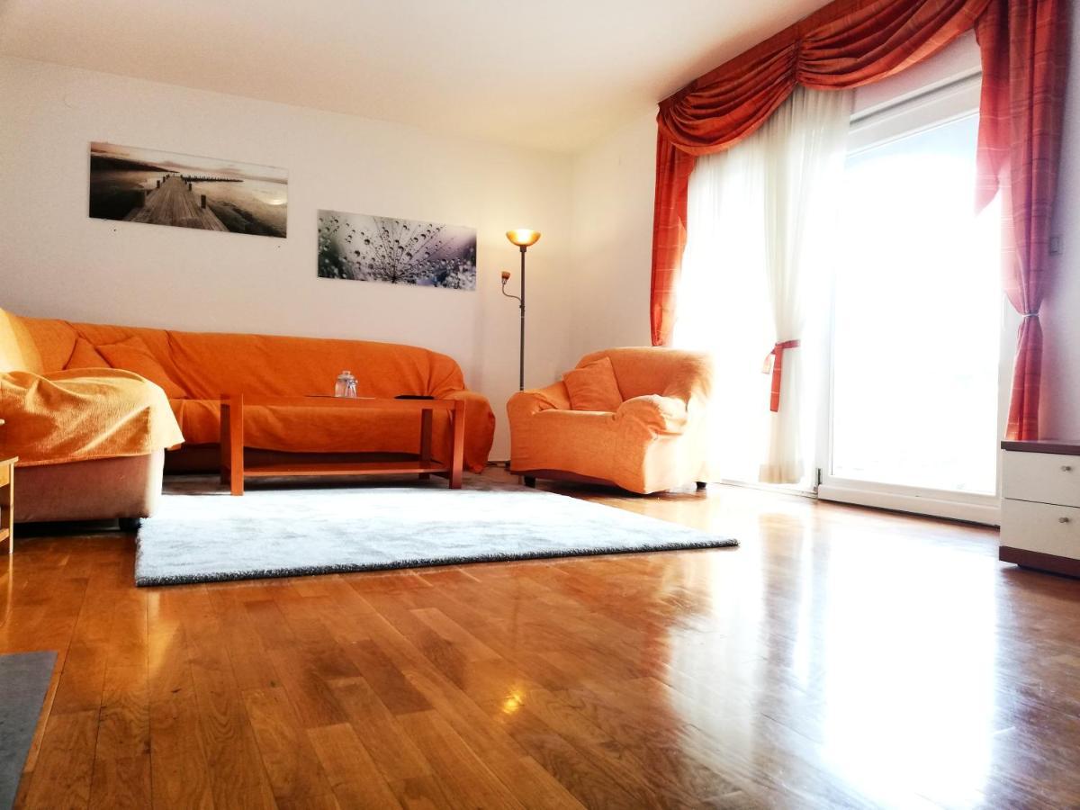 Apartment Brala Posedarje Buitenkant foto