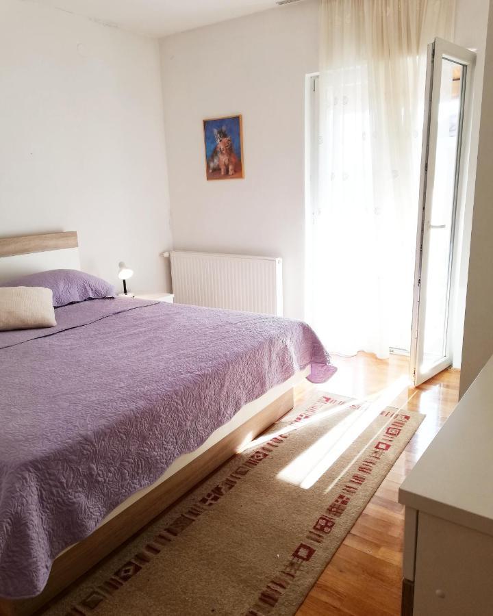 Apartment Brala Posedarje Buitenkant foto